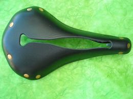 Leather Split Top Saddle